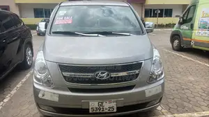 Hyundai H200 2016 Silver