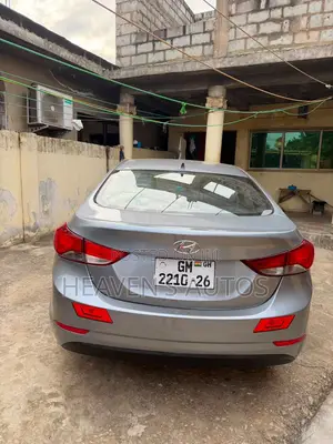 Hyundai Elantra 2016 Silver