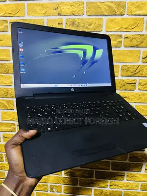 Laptop HP 15-da2933nia 16GB Intel Core i7 SSD 256GB