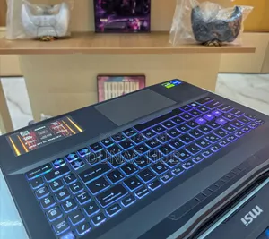 Laptop MSI Katana 15 16GB Intel Core i7 SSD 512GB