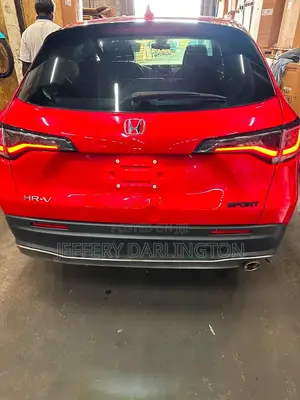 Honda HR-V Sport 2WD CVT 2025 Red