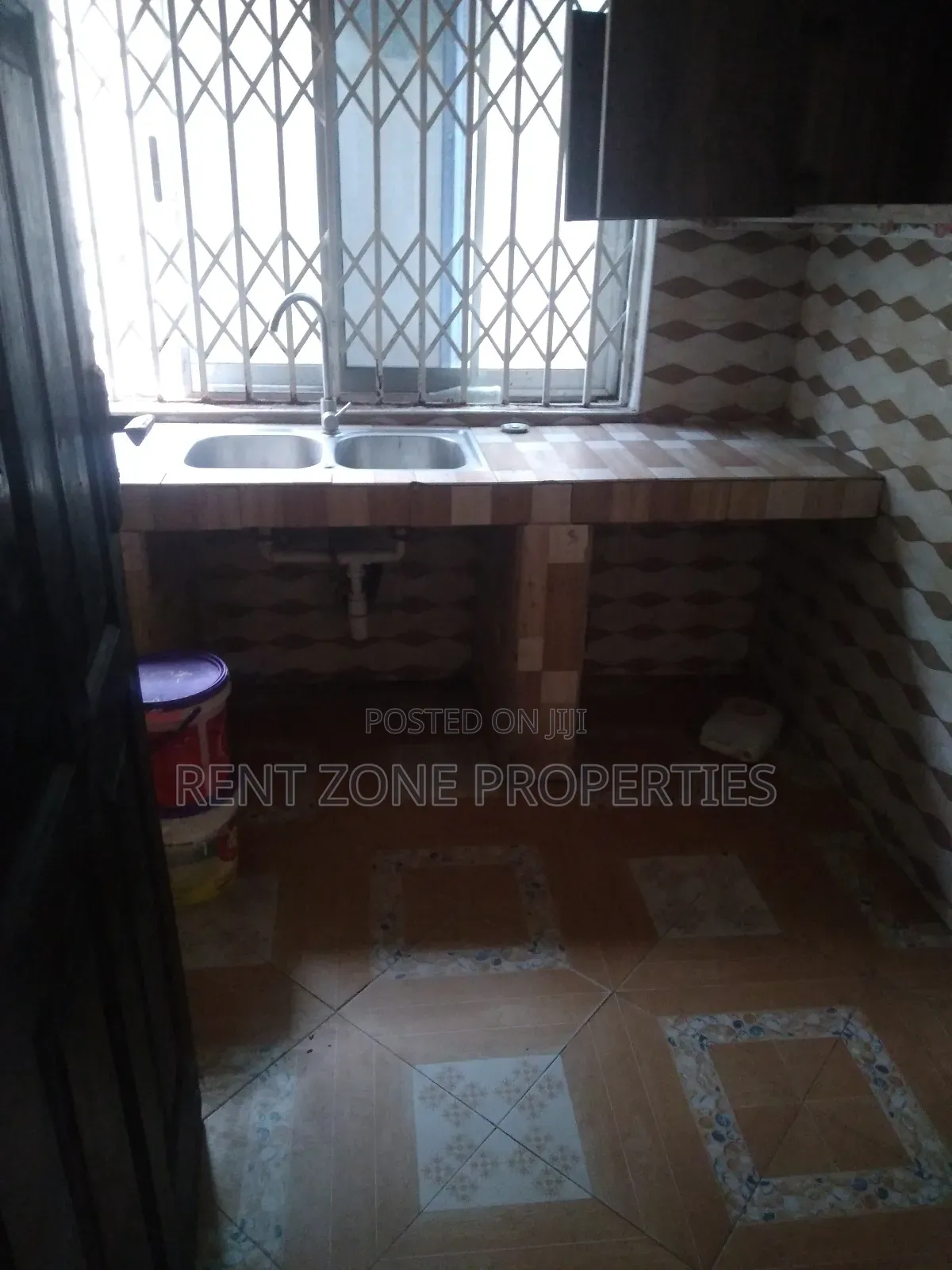 3bdrm Apartment in Ofankor for rent