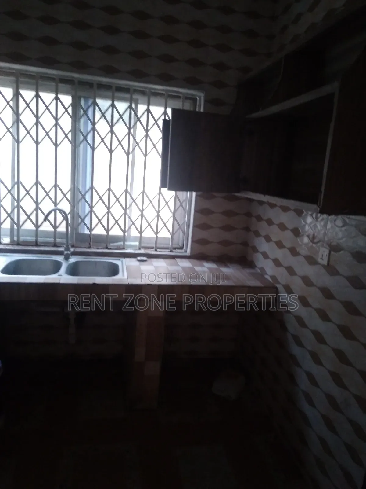 3bdrm Apartment in Ofankor for rent