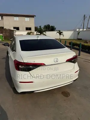 Honda Civic Sport CVT 2024 White
