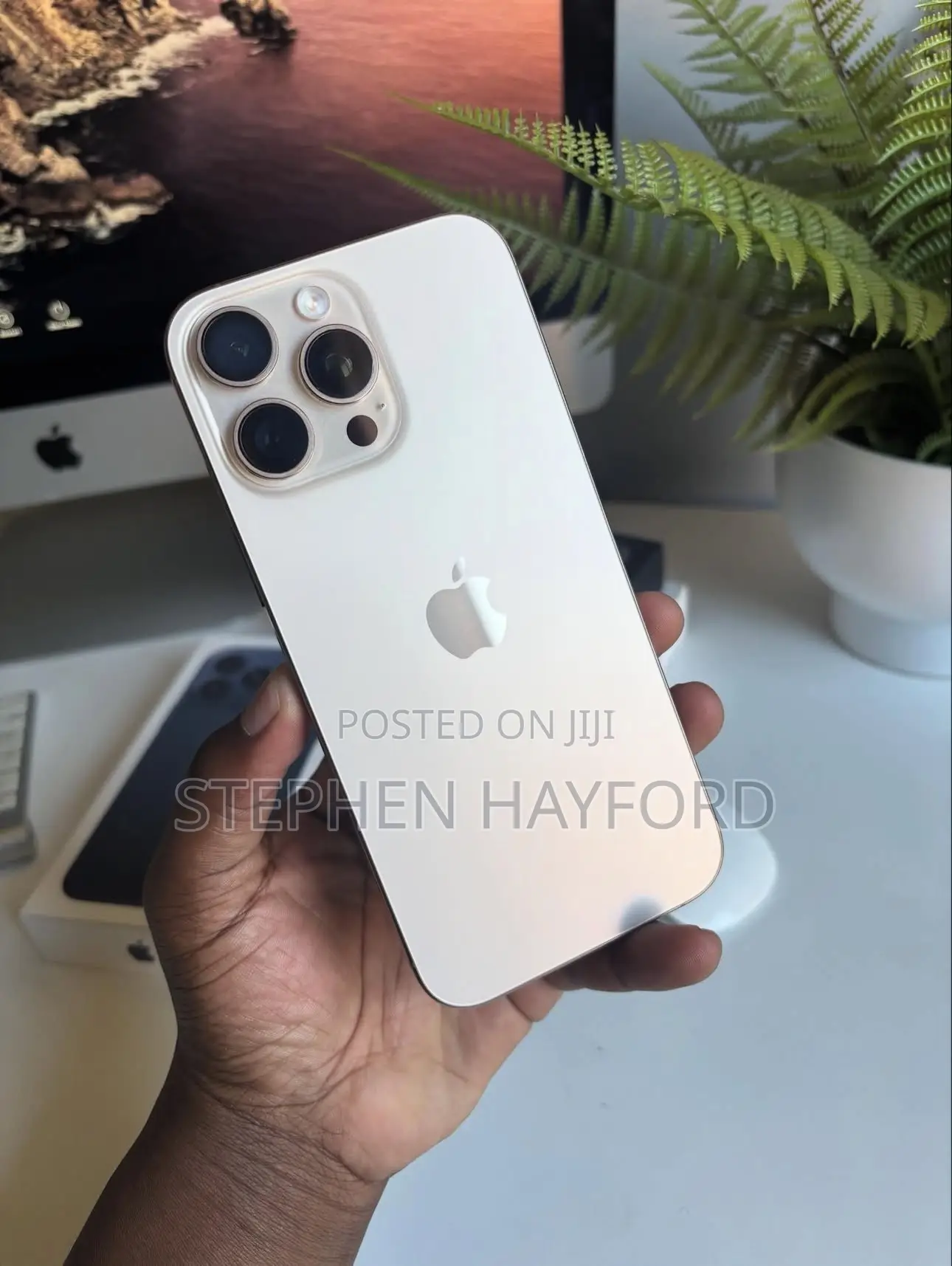 Apple iPhone 16 Pro Max 256 GB Gold