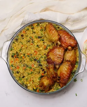 Premium 1-Litre Nigerian Soup Rice Bowls (Bulk Meal Prep)