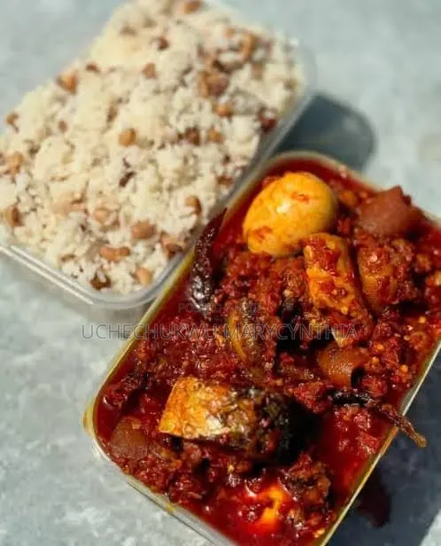 Premium 1-Litre Nigerian Soup Rice Bowls (Bulk Meal Prep)