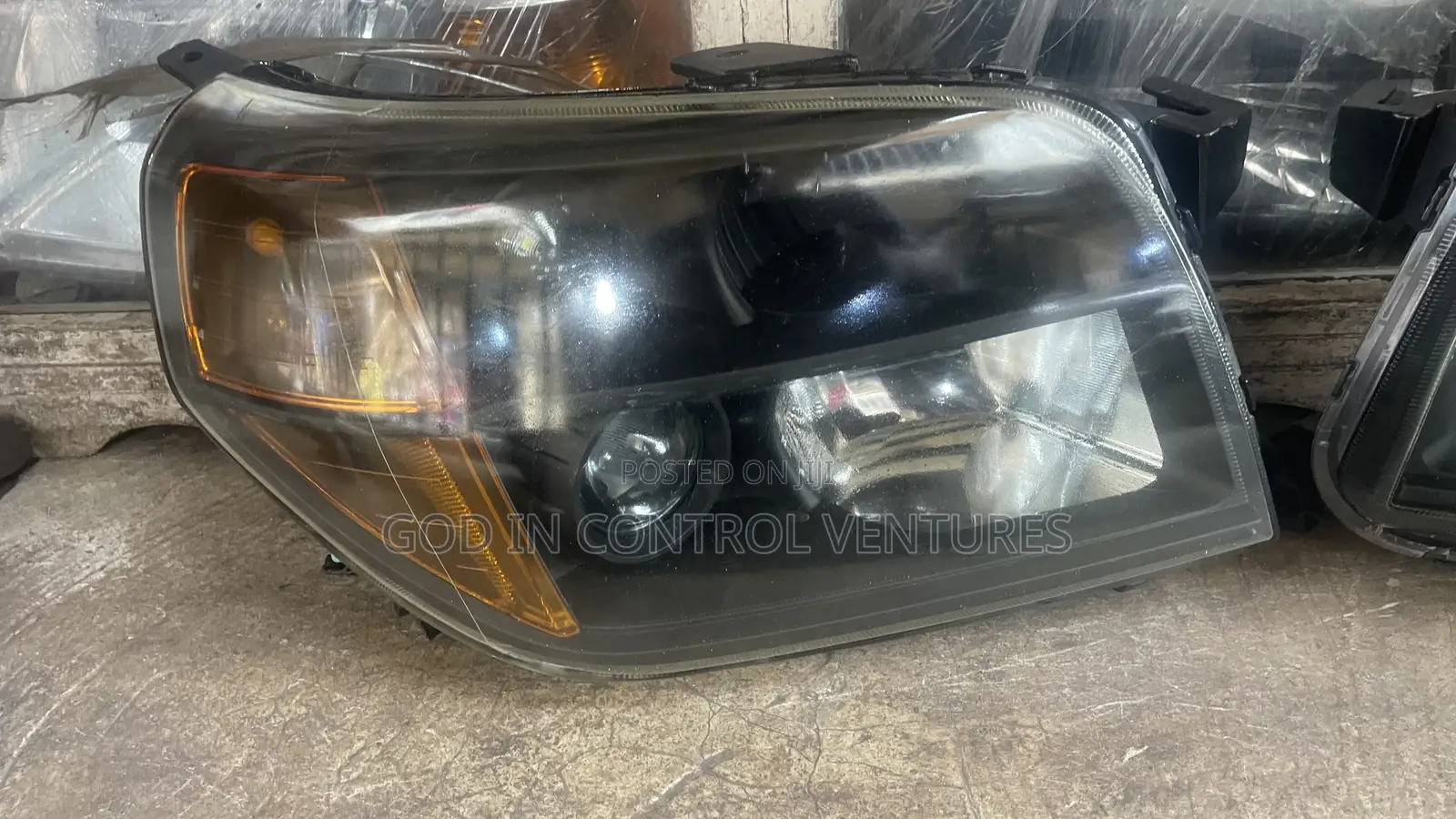 Honda Pilot 2005 Headlight