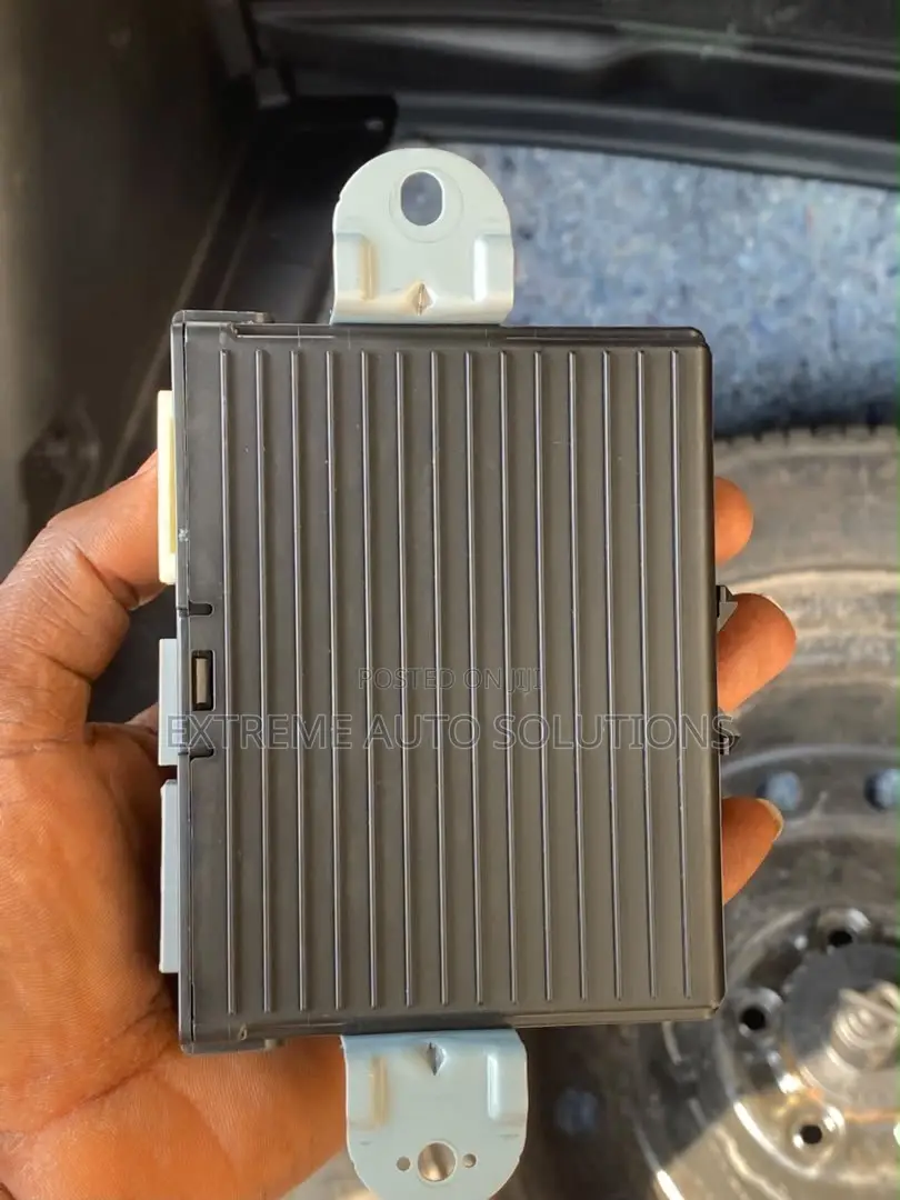 2017-2022 Honda Cr-v Ex-L 1.5L Power Tailgate Control Module