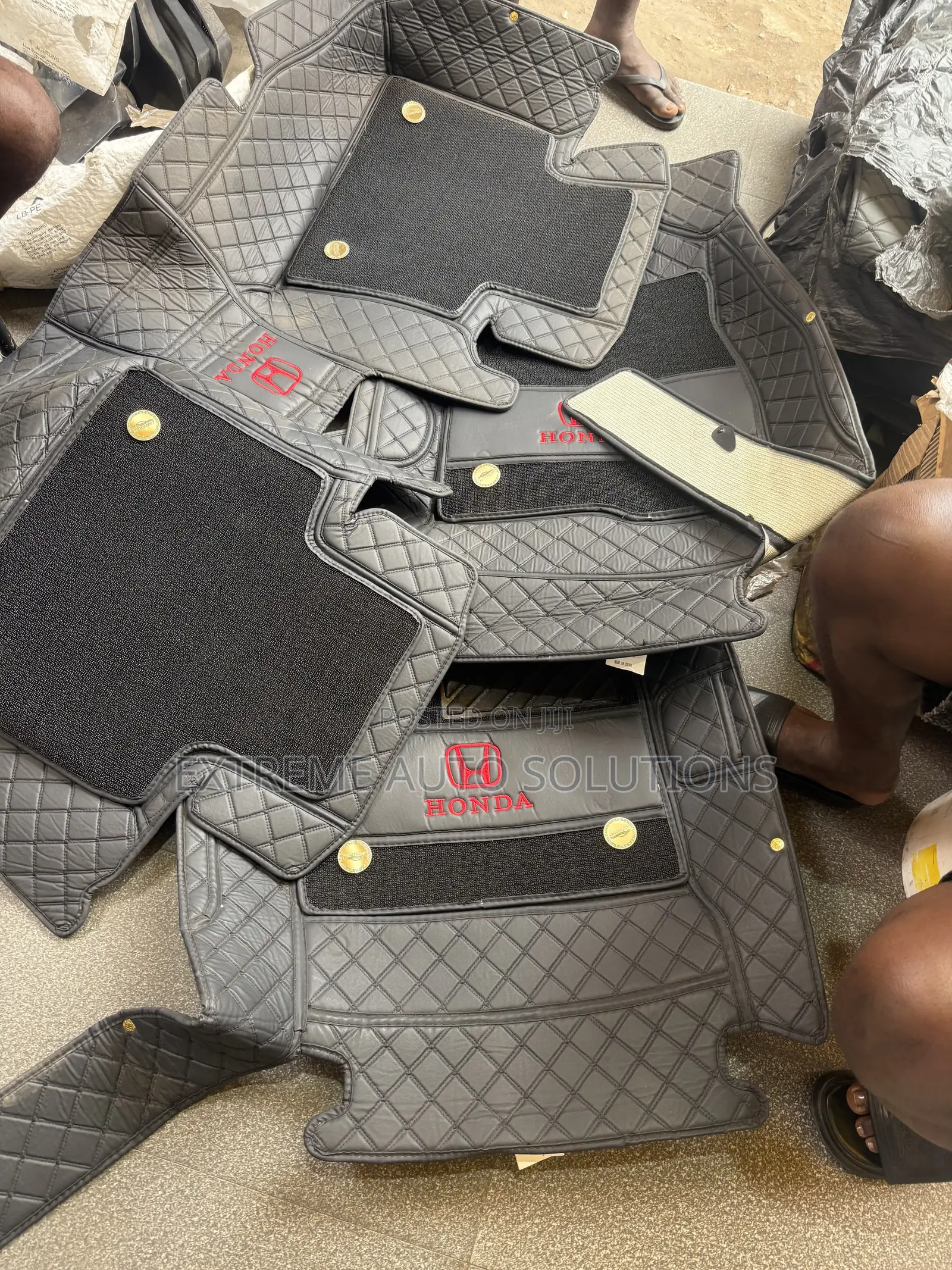Honda Accord 2018 to 2022 5D Premium Leather Floor Mat/Carpet