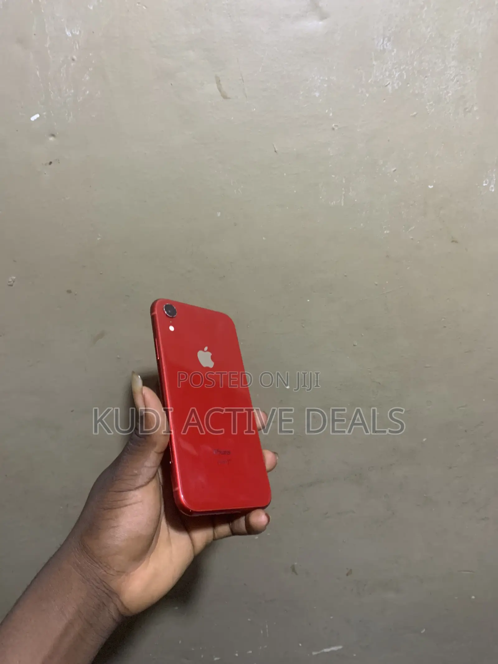 Apple iPhone XR 64 GB Red