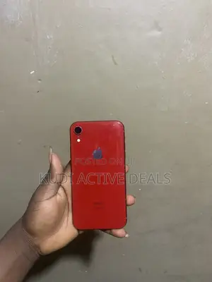 Apple iPhone XR 64 GB Red