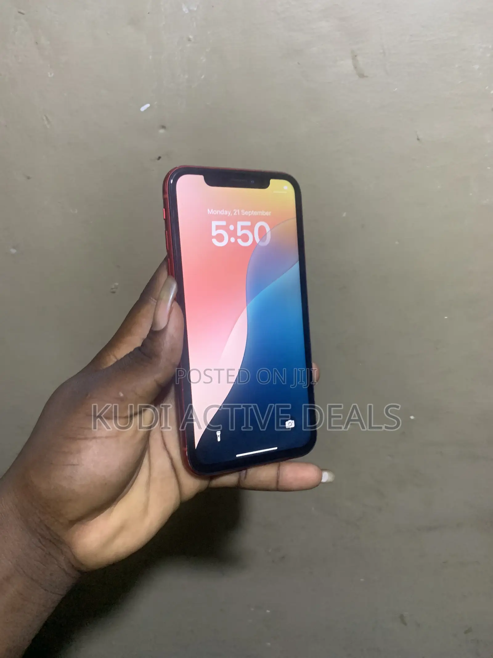 Apple iPhone XR 64 GB Red