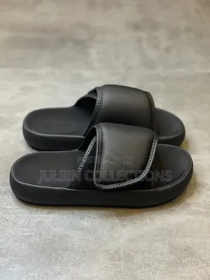 Original Season 7 Slide Black