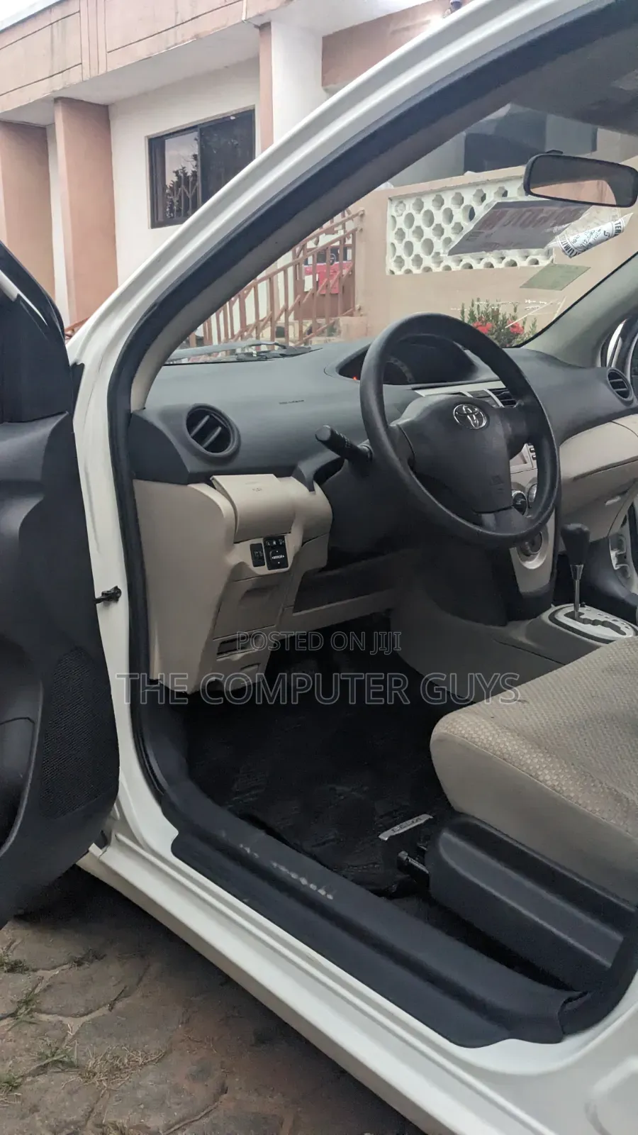 Toyota Belta 2010 White