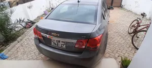 Chevrolet Cruze 2013 Gray