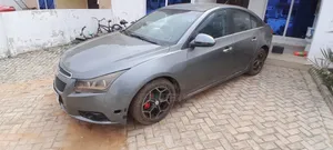 Chevrolet Cruze 2013 Gray