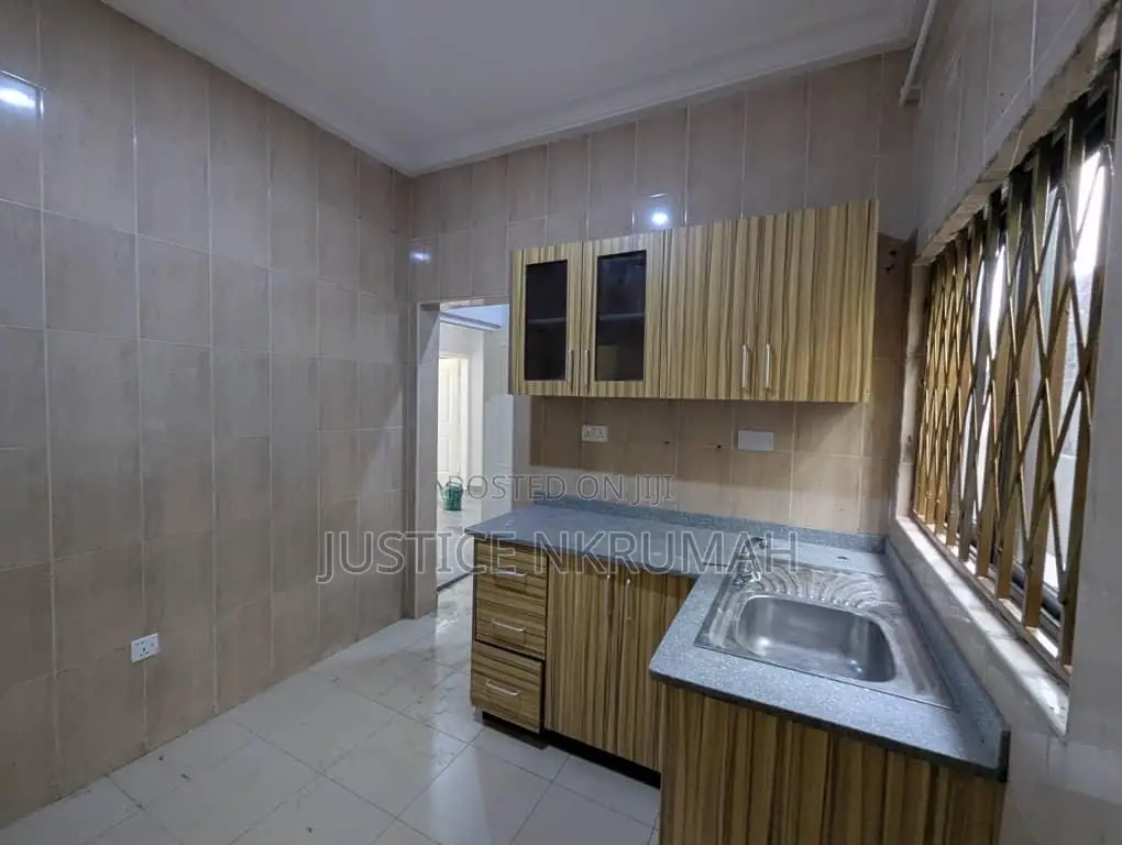 2bdrm Apartment in Mr Justice Estate, Achimota for rent