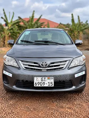 Toyota Corolla LE Special Edition 4dr Sedan (1.8L 4cyl 4A) 2013 Gray
