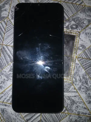 Tecno Spark 8C 64 GB Blue