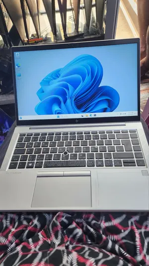 Laptop HP EliteBook 845 G8 16GB AMD Ryzen 5 SSD 256GB