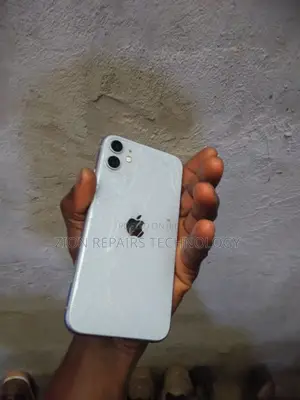 Apple iPhone 11 128 GB Gray