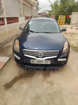Nissan Altima 2010 Blue
