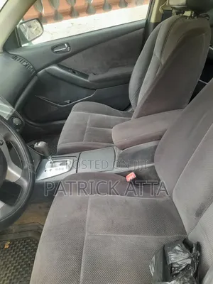 Nissan Altima 2010 Blue