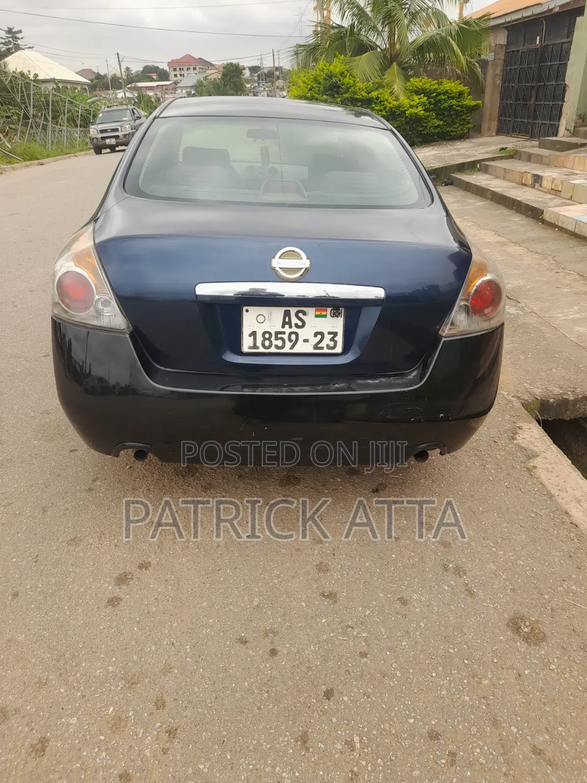 Nissan Altima 2010 Blue