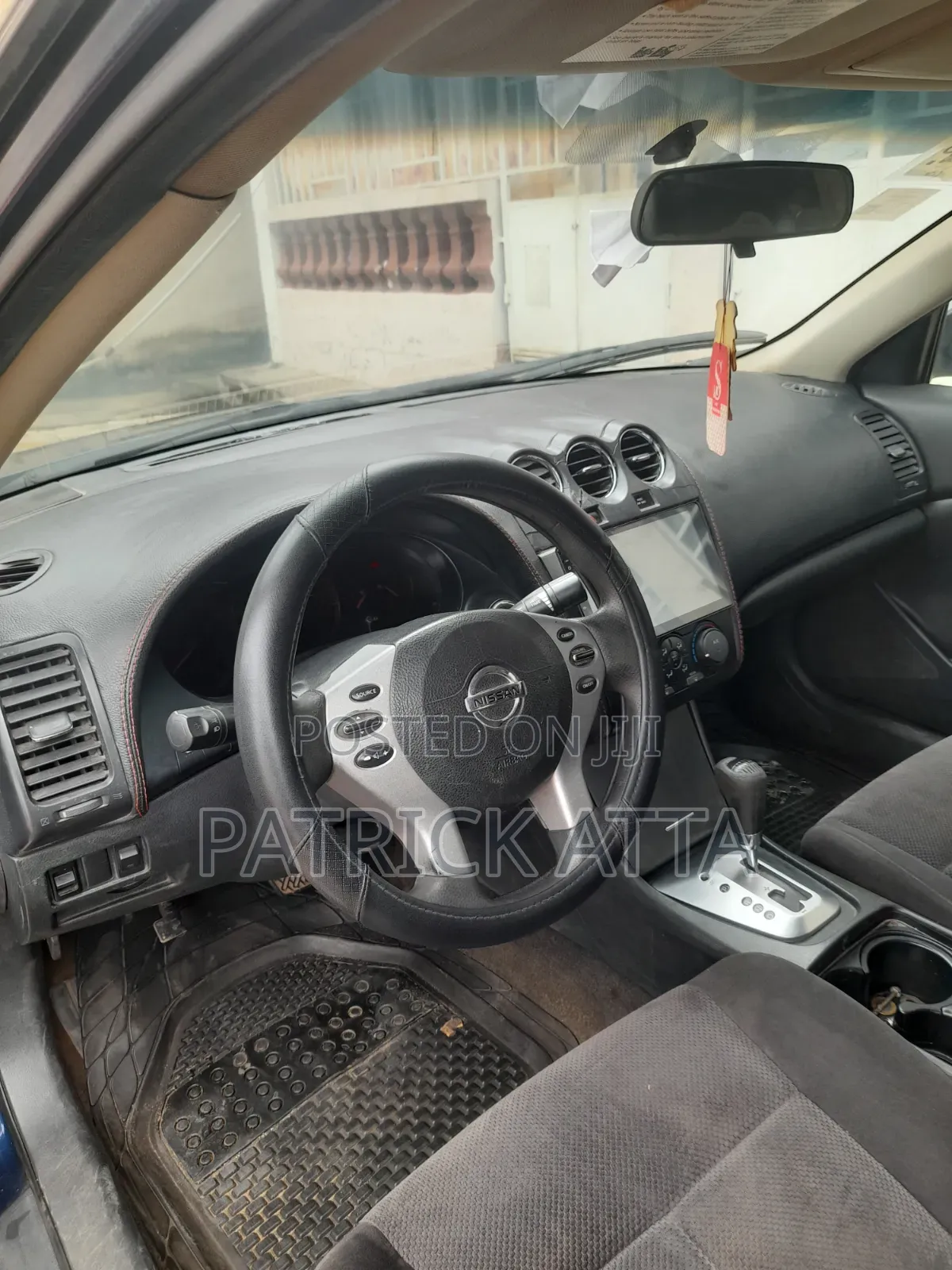 Nissan Altima 2010 Blue