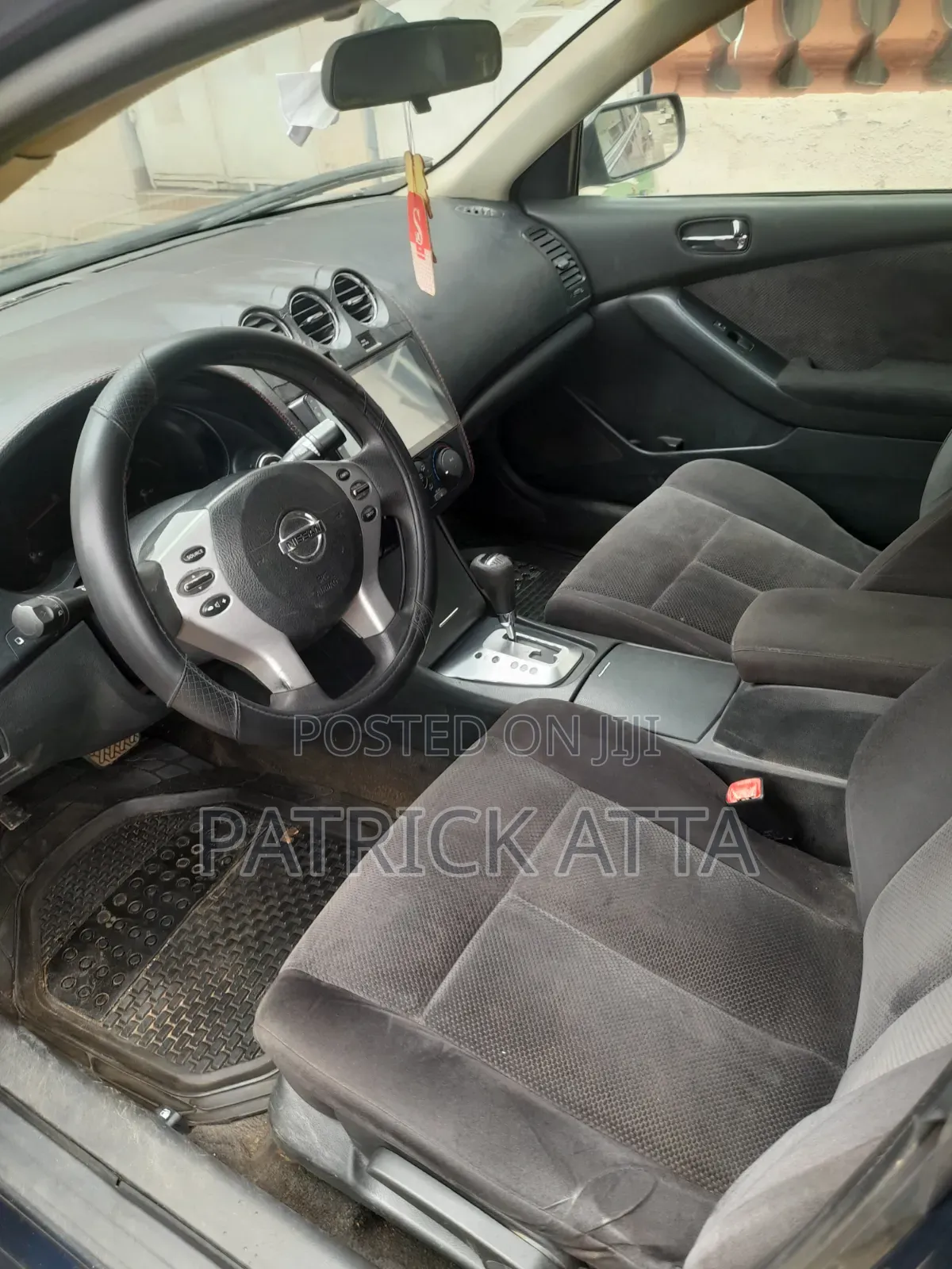Nissan Altima 2010 Blue