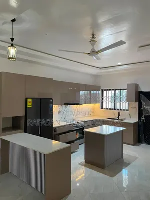 Kitchen Cabinets With MDF Board