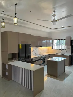 Kitchen Cabinets With MDF Board