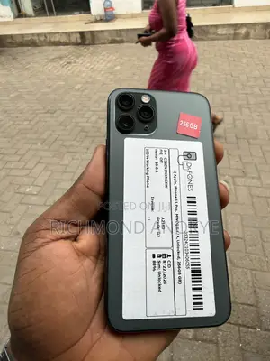 Apple iPhone 11 Pro 256 GB Green