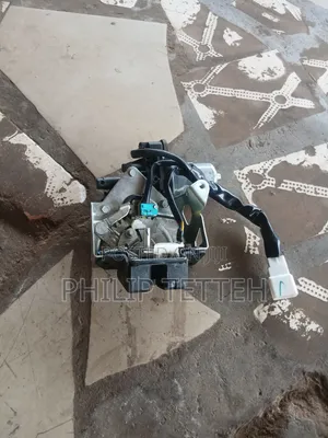 Toyota Rav4 2016 Boot Lock