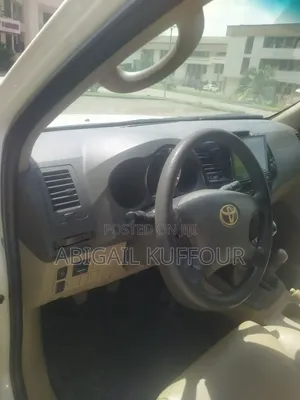 Toyota Fortuner 2011 White