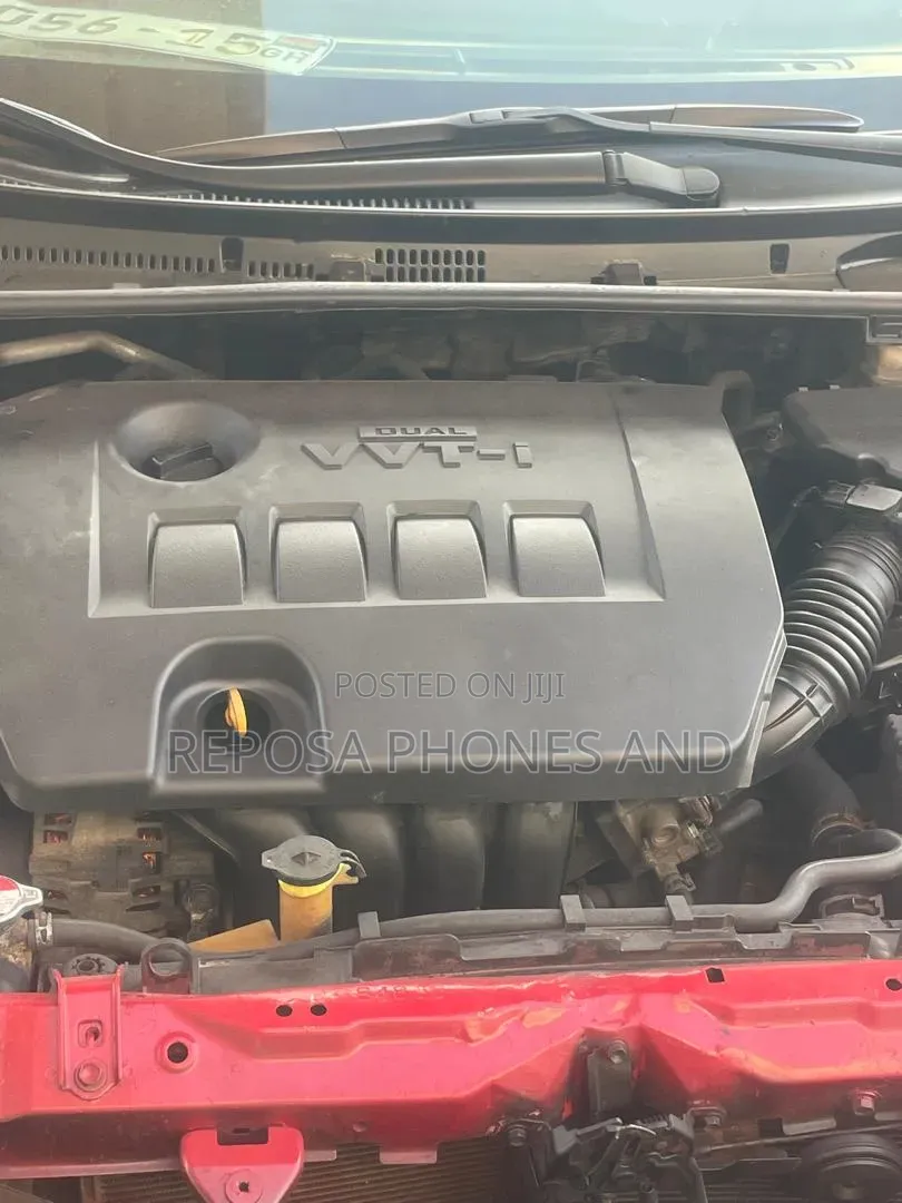 Toyota Corolla 2014 Red