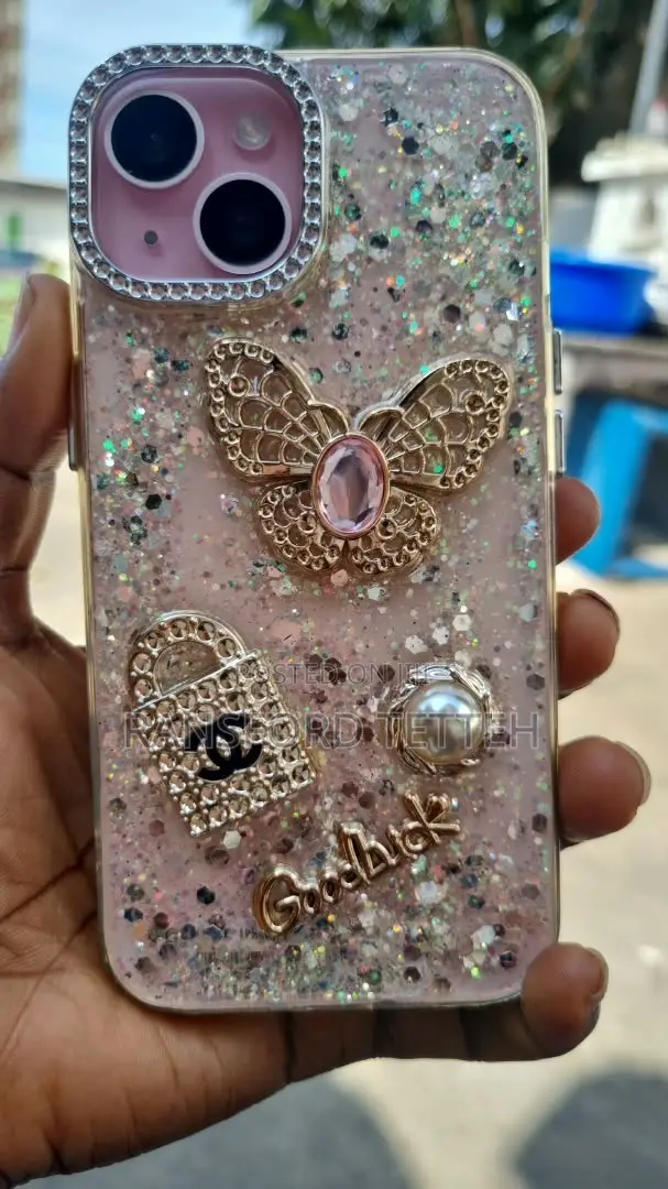 Apple iPhone 15 128 GB Pink