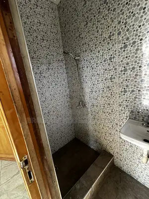 2bdrm Apartment in Brothers Properties, New-Juaben Municipal for rent
