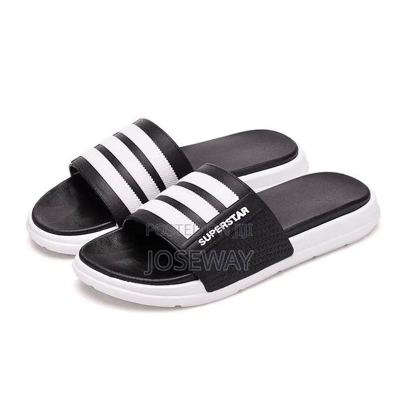 Adidas Superstar