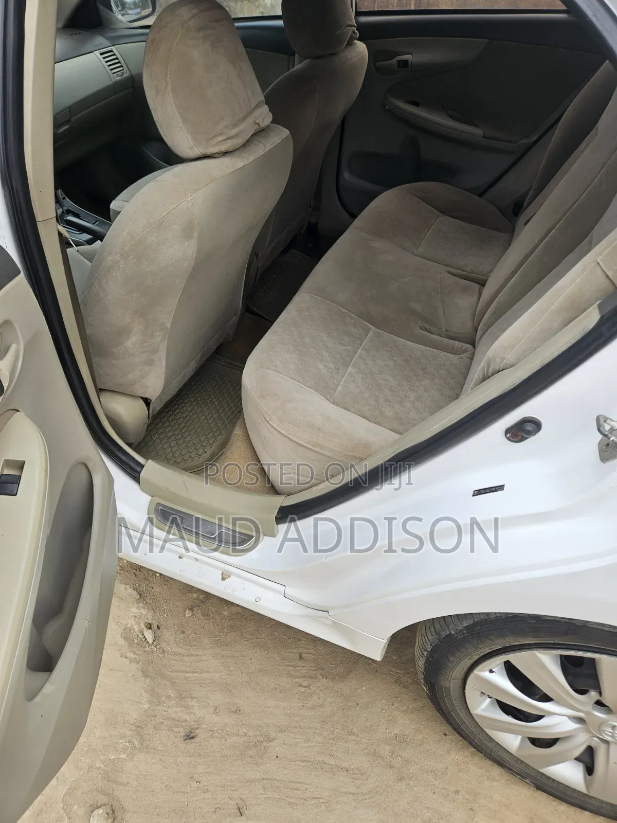 Toyota Corolla 2009 White