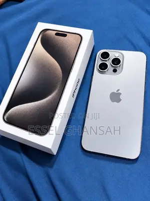 Apple iPhone 15 Pro Max 256 GB Silver