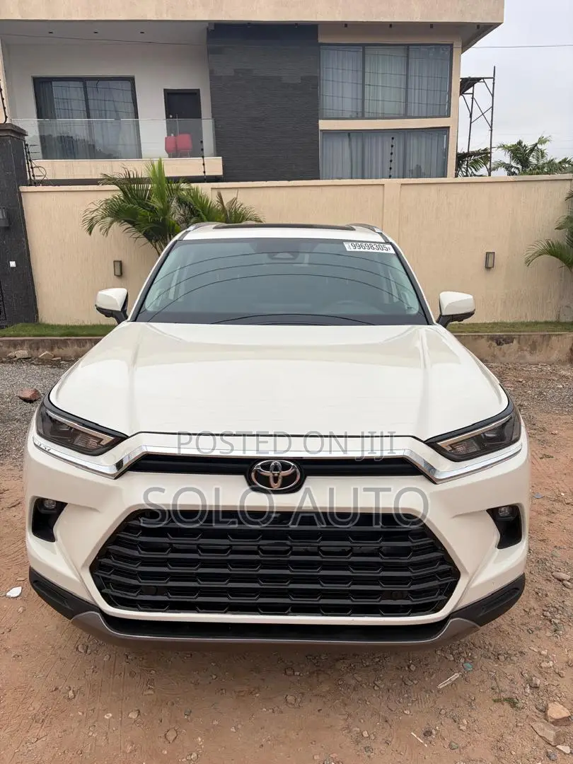 Toyota Grand Highlander 2024 Off white