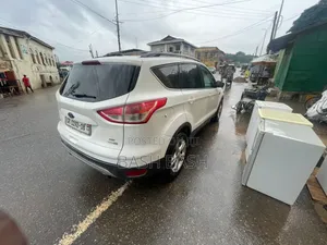 Ford Escape S 2013 White