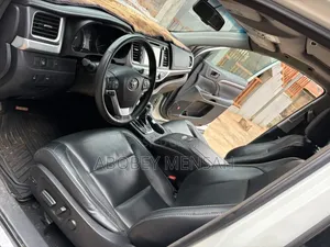 Toyota Highlander Limited V6 4x4 (3.5L 6cyl 6A) 2016 White