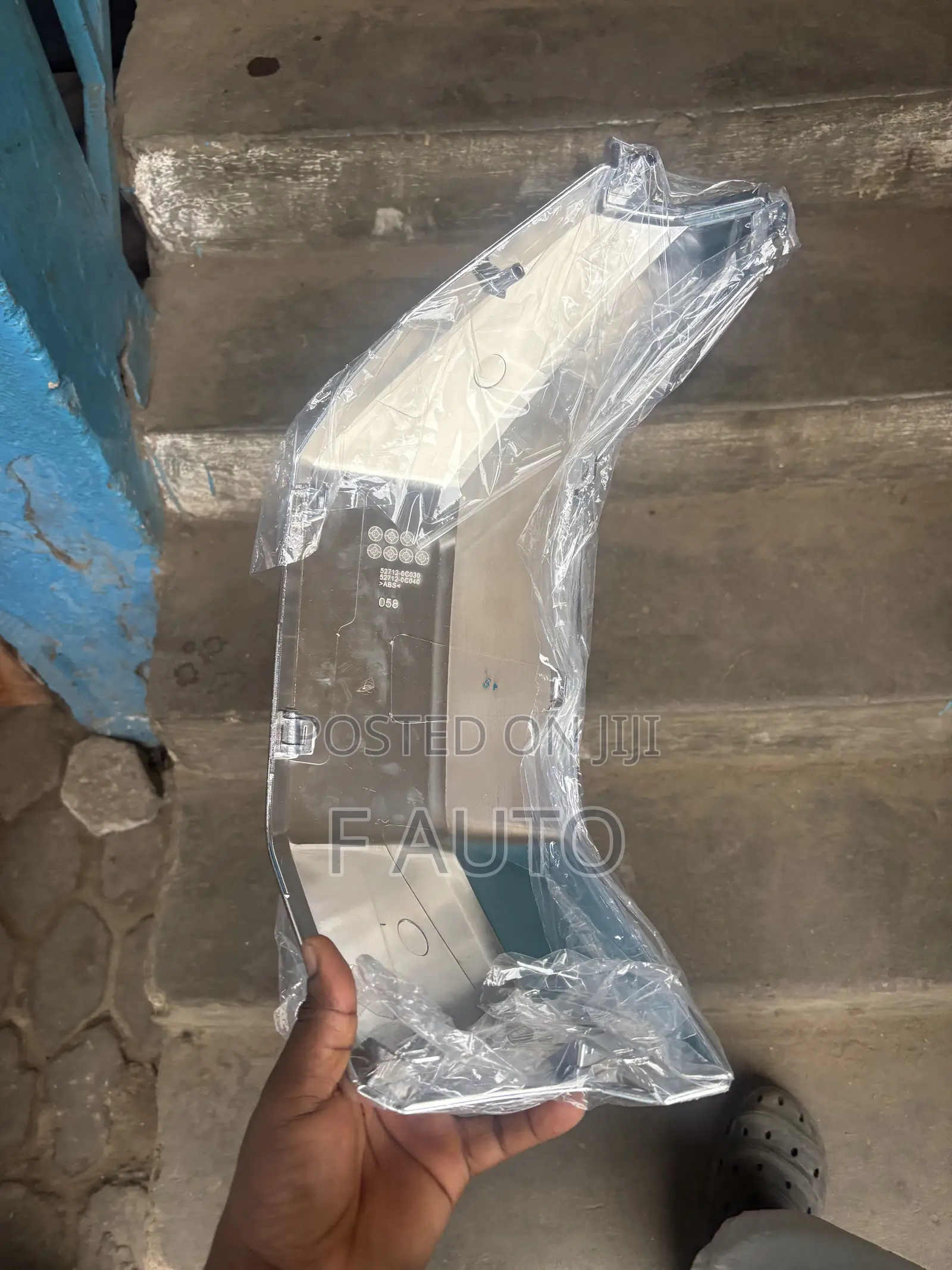 Toyota Tundra 2022,2023,2024,2025 Bumper Side Chrome