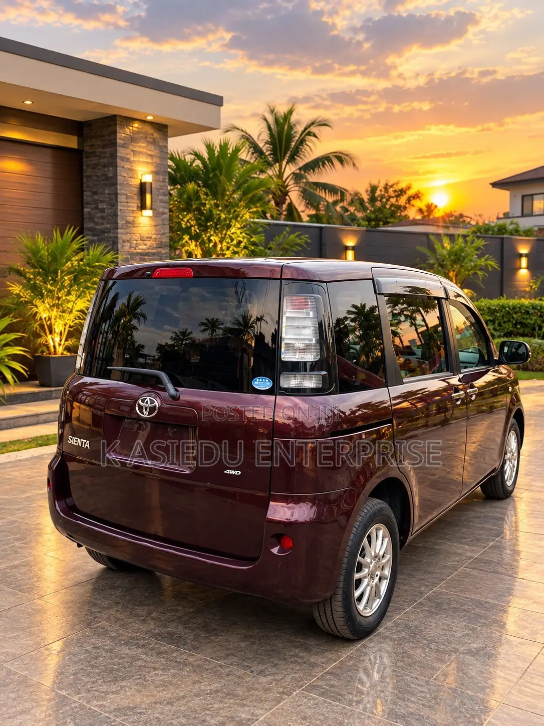 Toyota Sienta 1.5 FWD 2012 Burgundy