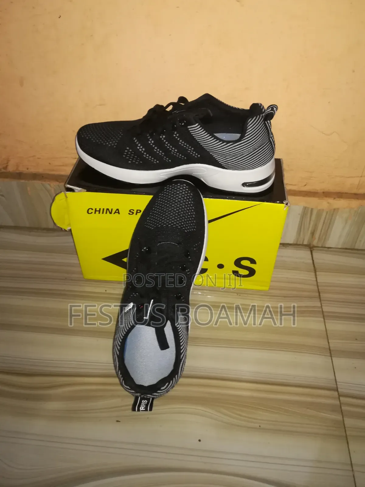 Casual Shoes