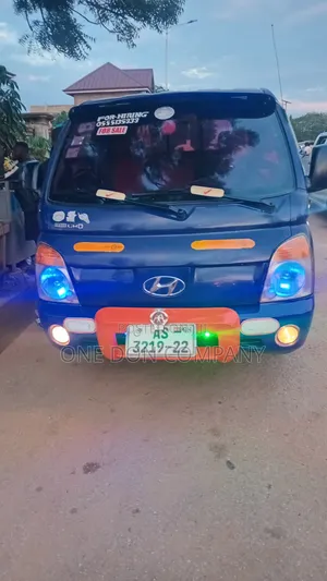 Kia Bongo 2012 Blue