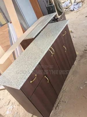 5 Ft Kitchen Cabinet